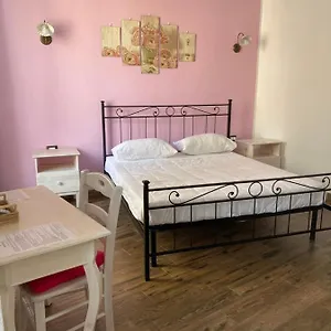 ゲストハウス Dani's House, カリアリ